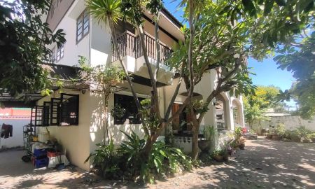 ขายบ้าน - ขายบ้านเดี่ยว 2ชั้นเนื้อที่ 93 ตร.ว พื้นที่ใช้สอย 250 ตร.ม 3ห้องนอน 3ห้องน้ำ ถนน บางนาตราด ซอยตรงข้ามเซ็นทรัลบางนา ราคาขาย 11.9 ล้านบาท