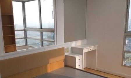 ขายคอนโด - ขายคอนโด สาธร เฮ้าส์ (Sathorn House Condo) ติดกับรถไฟฟ้าสุรศักดิ วิวเมืองและฝั่งแม่น้ำเจ้าพระยา ห้องสวย พื้นที่ใช้สอยเยอะ