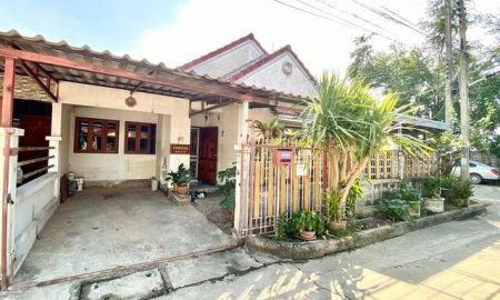 ขายบ้าน - ขายบ้านชั้นเดียว เนื้อที่ 44 ตารางวา หลังมุมซอย2 หมู่บ้านเสนาธานี ก่อนถึงแยกไฟแดงเสนา อยุธยา