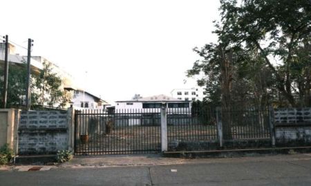 ขายที่ดิน - ขายที่ดินแปลงสวย ทำเลระดับพรีเมียม ย่านวงศ์สว่าง ขนาด198 ตารางวา