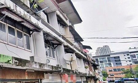 ขายอาคารพาณิชย์ / สำนักงาน - ทำเลการค้า ตึก3ชั้นและชั้นดาดฟ้า ซ.อินทามระ51 ใกล้ MRTสุทธิสารเพียง 5นาที o86-3ol-6l6l