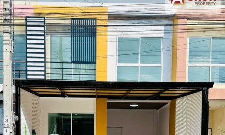 ขายทาวน์เฮาส์ - หมู่บ้านเพ็ญศิริ 4 ซอยเลียบวารี 25/1 บ้านต้นซอย เฟอร์นิเจอร์ครบ ตกแต่งพร้อมอยู่