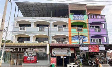 ให้เช่าอาคารพาณิชย์ / สำนักงาน - ปล่อยเช่าด่วน ตึกอาคารพาณิชย์ 3 ชั้น ด้านล่างทำร้านค้าธุรกิจได้ ติดถนนชัยพฤกษ์ 1 ทางลงหาดจอมเทียน