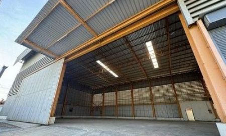 ให้เช่าโรงงาน / โกดัง - ให้เช่าโกดัง 1,000 ตร.ม รับน้ำหนัก 8 ตันต่อ ตารางเมตรออฟฟิศ 2 ชั้น 4 ห้องทำงาน เลียบคลองบางน้ำจืด สมุทรสาคร