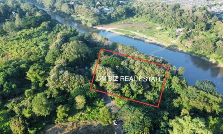 ขายที่ดิน - ขายที่ดินสวยติดแม่น้ำปิงซึ่งเป็นแม่น้ำสายหลักคู่เมืองเชียงใหม่ ในทำเลย่านชุมชนไม่ไกลจากตัวเมืองเชียงใหม่ ตำบลดอนแก้ว อำเภอแม่ริม แหล่งท่องเที่ยว