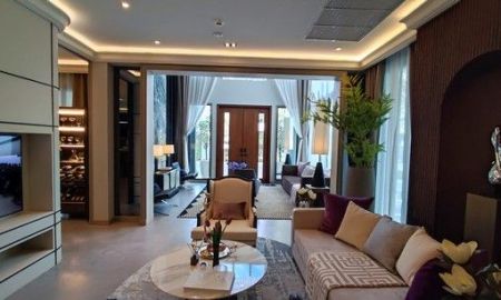 ขายบ้าน - Grand Bangkok Boulevard หรู 3 ชั้น บางนา คู่ขนานกาญจนาภิเษก ประเวศ กรุงเทพมหานคร