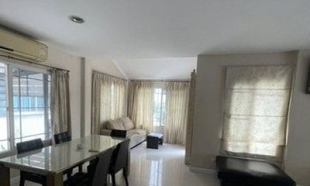 ให้เช่าบ้าน - ให้เช่าบ้านเดี่ยว3 ห้องนอน 3 ห้องน้ำ แอร์ 5 ตัว ครัวนอก เครื่องใช้ไฟฟ้าครบ กรุงเทพกรีฑา 7 ใกล้โรงเรียนนานาชาติ