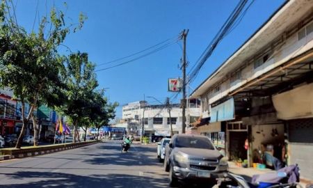 ขายอาคารพาณิชย์ / สำนักงาน - ขายถูก ตึกแถว 2 ชั้น ใจกลางเมือง อำเภอวารินชำราบ จ.อุบลราชธานี ขนาด 14.9 ตรว เพียง 2.8 ล้านบาท เท่านั้น