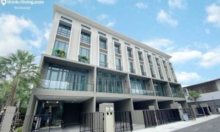 ให้เช่าทาวน์เฮาส์ - ให้เช่าทาวน์โฮม 4 ชั้น Patio รัชโยธิน เสนานิคม 1 (พหลโยธิน 32) หลังมุม มีสวนข้างบ้าน ใกล้ BTS รัชโยธิน