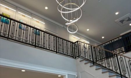 ให้เช่าบ้าน - ให้เช่า บ้านเดี่ยวเศรษฐสิริ บางนา สุวรรณภูมิ 5 ห้องนอน 6 น้ำ ทิศเหนือ 407 ตารางเมตร, 90 ตรว. 4 ที่จอดรถ