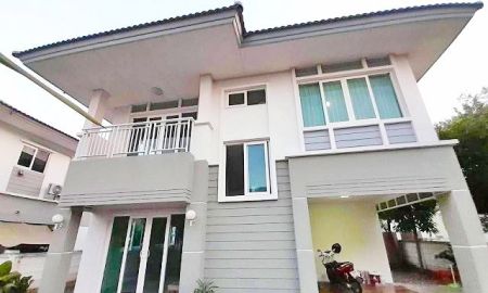 ให้เช่าบ้าน - รร.เทพพิทักษ์ 1.5 กม. ติดถนนบ้านกล้วย-ไทรน้อย บ้านเดี่ยว 2 ชั้น 53 ตร.ว. 212 ตร.ม. เดอะเกรทไลฟ์ บางบัวทอง 2.8 กม.พร้อมเฟอร์ฯ 3นอน 3น้ำ