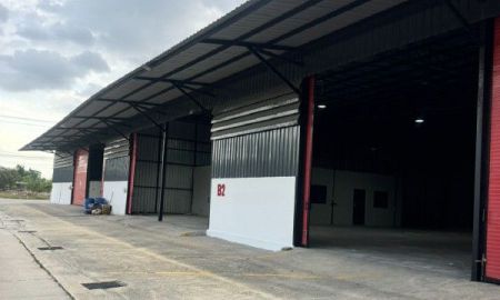 ให้เช่าโรงงาน / โกดัง - ให้เช่าโกดังโชว์รูมพร้อมออฟฟิศทำเลดีติดถนนนิมิตรใหม่ พื้นที่ใช้สอย 210 ตรม.