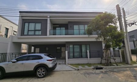 ให้เช่าบ้าน - ให้เช่า โครงการ Centro Bangna ขับรถเพียง 1 นาทีถึงเมกาบางนา