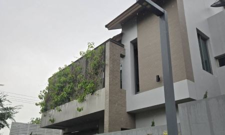ขายบ้าน - ขายบ้านเดี่ยว 2 ชั้น Private Nirvana Residence North พร้อมอยู่ ใกล้ Central EastVille