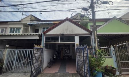 ขายทาวน์เฮาส์ - บ้านกลางสวน ซอยกรุงเทพ-นนท์ 1 ซอยสวัสดิกิจ ต่อเติมครบ ทำเลดีใกล้รถไฟฟ้า