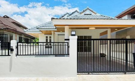 ขายบ้าน - บ้านเดี่ยวมือสอง รีโนเวทใหม่ หมู่บ้านสุขกมล เก้ากิโล ศรีราชา ชลบุรี