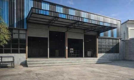 ให้เช่าโรงงาน / โกดัง - ให้เช่าโกดัง คลังสินค้า พร้อมออฟฟิศ ย่านศรีราชา 200 ตรม. ถนนอัสสัมชัญ-หนองยายบู่ ศรีราชา ชลบุรี ใกล้ถนนมอเตอร์เวย์ ท่าเรือแหลมฉบัง