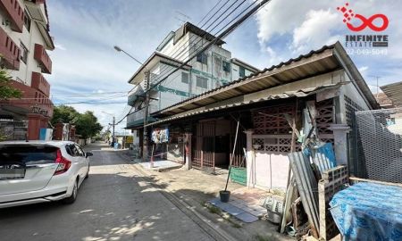 ขายบ้าน - ขายที่ดิน 100 ตารางวา พร้อมสิ่งปลูกสร้าง ถนนลาดปลาเค้า ใกล้รถไฟฟ้า สีชมพู