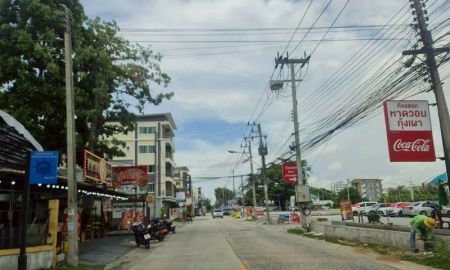 ขายที่ดิน - ขายที่ดินพร้อมบ้าน ใกล้หาดวอนบางแสน ราคาดีทำเลดีมาก