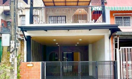 ขายทาวน์เฮาส์ - ขายบ้านสวยทำเลทอง รถไฟฟ้าสายสีชมพู หมู่บ้านปรีชา 11