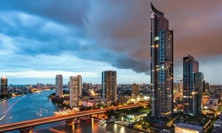 ให้เช่าคอนโด - ให้เช่า: คอนโดมิเนียมหรูแบบดูเพล็กซ์ที่ The River วิวแม่น้ำและเมืองที่งดงามจากชั้น 67-68: 3 ห้องนอน 4 ห้องน้ำ