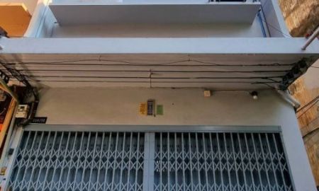 ขายอาคารพาณิชย์ / สำนักงาน - ขายอาคารพาณิชย์ 4.5 ชั้น ใจกลางเมือง รีโนเวทใหม่ สวยพร้อมอยู่ เขตปทุมวัน จังหวัดกรุงเทพมหานคร