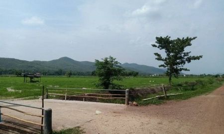 ขายที่ดิน - ขายที่ดินเปล่า10ไร่ 4ลบ. ฟรีโอน ติดเหมืองคลองน้ำทา วิวเขา วิวรถไฟผ่าน ใกล้วัดทาศาลา ต.ทาสบเส้า อ.แม่ทา ลำพูน