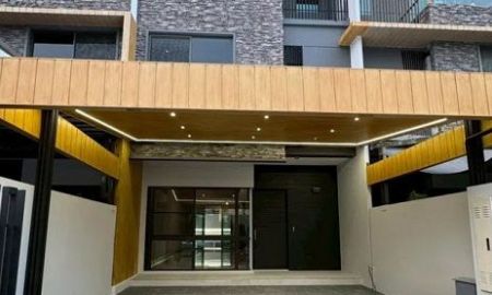 ให้เช่าทาวน์เฮาส์ - ถูกสุดในโครงการ จัดเต็มเฟอร์ฯ 3 นอน MRT มัยลาภ เลียบด่วนเอกมัย รามอินทรา เดอะวอล์ค เกษตร-นวมินทร์ 800 ม. ให้เช่าทาวน์โฮมสุดหรู 3 ชั้น