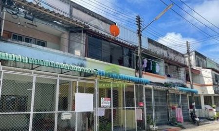 ขายทาวน์เฮาส์ - ขายทาวน์เฮ้าส์ 2 ชั้น หมู่บ้านใต้ร่มทอง2 ทับเที่ยง ตรัง เนื้อที่ 18.40 ตร.ว ต่อเติมครบ ทำเลดี ใกล้ตัวเมืองตรัง