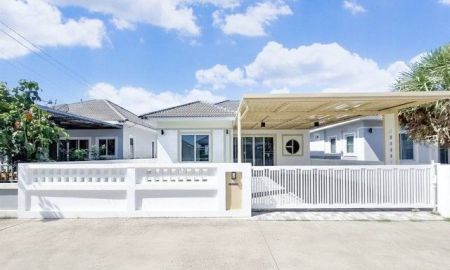 ขายบ้าน - บ้านเดี่ยว หลังใหญ่ ใกล้ รพ นิคมพัฒนา ผ่อนเพียงเดือนละ 6000 บาท