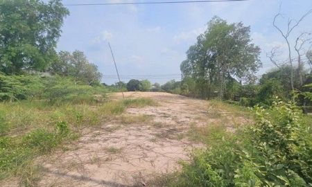 ให้เช่าที่ดิน - ให้เช่าที่ดินสวย ติดถนนศรีนาวา อยู่ข้างปั๊ม ปตท. ศรีนาวา อ.เมือง จ.นครนายก