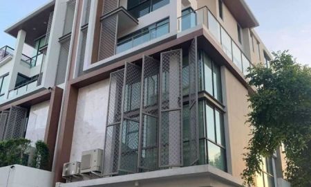 ขายบ้าน - ขายทาวน์โฮมออฟฟิศหรูหลังมุม 4ชั้น โครงการเจด ไฮท์ สาทร-พระราม 3 ถนนยานนาวา กทม.