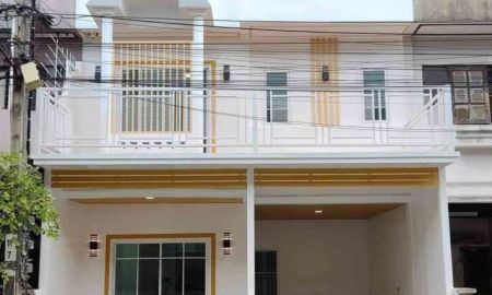 ขายทาวน์เฮาส์ - ขายทาวน์โฮม เพชรเกษม 112 หมู่บ้านณัฐกานต์ หนองแขม ทาวน์โฮมรีโนเวทใหม่ ใกล้วิทยาลัยธนบุรี รถไฟฟ้าสายสีน้ำเงิน