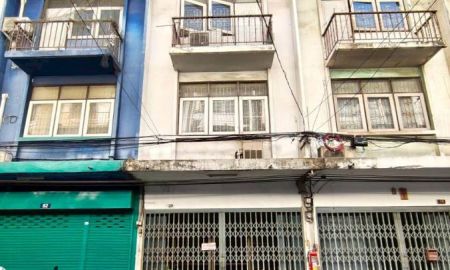 ขายอาคารพาณิชย์ / สำนักงาน - ขายด่วน อาคารพาณิชย์ทำเลทอง ลาดพร้าว 101/1 ใกล้รถไฟฟ้าสายสีเหลือง เดินไม่ถึง 5 นาทีถึงสถานี