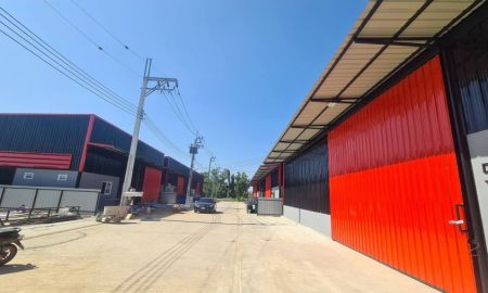 ให้เช่าโรงงาน / โกดัง - ให้เช่า โกดัง LB evolution ย่านมีนบุรี ถนนนิมิตใหม่ ซอย วัดสุขใจ 24 สร้างใหม่ ว่าง 2 หลัง ราคา 31,000 บาท/เดือน และ 36,000 บาท/เดือน