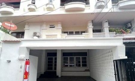 ขายทาวน์เฮาส์ - ขายบ้านทาวเฮ้าส์3ชั้น 30ตรว. 6นอน6น้ำ 4.5ลบ. บ้านสิรินเฮ้าส์1 ใกล้ห้าแยกปากเกร็ด ต.ปากเกร็ด อ.ปากเกร็ด นนทบุรี