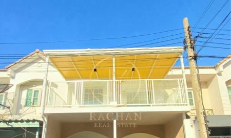 ขายทาวน์เฮาส์ - ขายด่วน ทาวน์เฮ้าส์ 2 ชั้น หมู่บ้านบัวทองธานี เนื้อที่ 20.5 ตร.ว พื้นที่ใช้สอย 130 ตร.ม