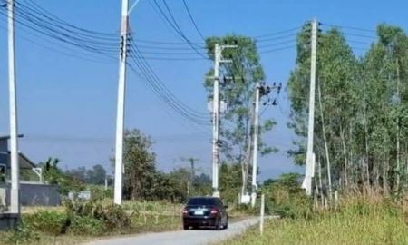 ขายที่ดิน - ขายที่ดินตำบลแม่เหียะหลังตลาดทำเลดีติดถนนสองด้านโฉนดพร้อมโอน