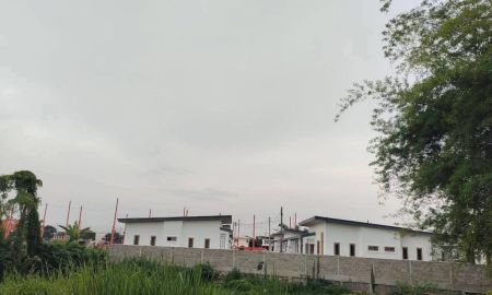 ขายที่ดิน - ขายที่ดินตำบลหนองแฝกสารภีทำเลดีโฉนดพร้อมโอน