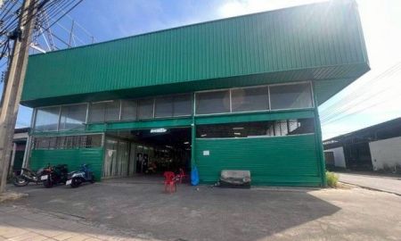 ให้เช่าโรงงาน / โกดัง - ให้เช่าโกดัง ที่ดิน 1 ไร่ 714 ตารางเมตรพร้อมออฟฟิศ และลานจอดรถขนาดใหญ่ เสรีไทย ซอย 40