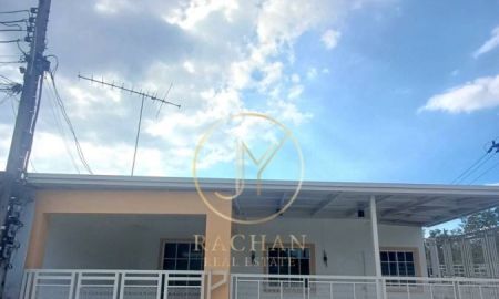 ขายทาวน์เฮาส์ - ขายด่วน ทาวน์เฮ้าส์ ชั้นเดียว หลังริมรีโนเวทใหม่ หมู่บ้านพฤกษา3 ซ.วัดลาดปลาดุก เนื้อที่ 28 ตร.ว พื้นที่ใช้สอย 100 ตร.ม