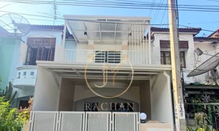 ขายทาวน์เฮาส์ - ขายด่วน ทาวน์เฮ้าส์ 2 ชั้น รีโนเวทใหม่ทั้งหลัง หมู่บ้านนันทิชา2 บางกรวย -ไทรน้อย เนื้อที่ 17 ตร.ว พื้นที่ใช้สอย 125 ตร.ม