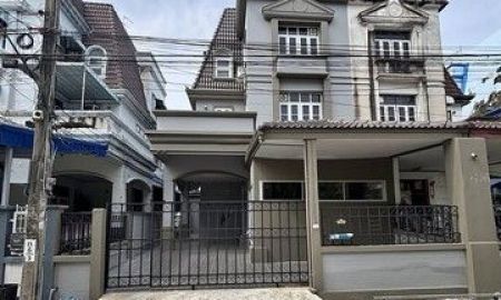 ให้เช่าทาวน์เฮาส์ - ให้เช่าทาวโฮม3ชั้น ซอยอ่อนนุช39 หรือ ศรีนครินทร์ 24 พร้อม EV chargerใกล้สถานีรถไฟฟ้ากลันตัน ใกล้ บิ๊กซี โลตัส อ่อนนุช พาราไดซ์พาร์ค ซีคอน