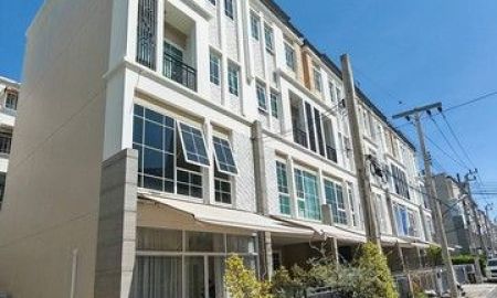 ให้เช่าทาวน์เฮาส์ - ให้เช่าทาวน์โฮม The Master @BTS Udomsuk 4 ชั้น ห้องมุม 4 ห้องนอน 3 ห้องน้ำ