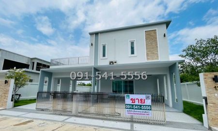 ขายบ้าน - ขายบ้านเดี่ยว 2 ชั้น สร้างใหม่ พื้นที่ 105 ตรว 4 ห้องนอน 4 ห้องน้ำ พร้อมสระว่ายน้ำ ซอยหมู่บ้านศรีเจริญวิลล่า 24