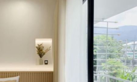 ให้เช่าคอนโด - ชมดอยคอนโด (ตึกกลม) ห้องรีโนเวทใหม่เอียม วิวดอยสุเทพ ใกล้ มช. นิมมาน เมญ่า