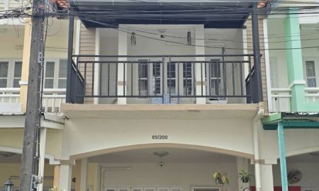 ขายทาวน์เฮาส์ - ขายทาวน์เฮาส์ 2 ชั้น หน้าบ้านไม่ชนใคร ม.ธารทองวิลล่า 7 จ.ภูเก็ต ทำเลดี เดินทางสะดวก ใกล้โรบินสัน ฉลอง