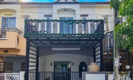 ขายบ้าน - ขาย ทาวน์เฮ้าส์ 2ชั้น 3ห้องนอน ย่านหทัยราษฎร์ มบ.เคซีรามอินทรา7 ถ.ไทยรามัญ ต่อเติมเทอเรส เดินทางง่าย ใกล้สิ่งอำนวยความสะดวกครบครัน