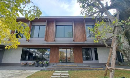 ขาย-ให้เช่าบ้าน - บ้านหรูหลังใหญ่ 203 ตรว.650 ตรม. ออกแบบพิเศษมีเพียงหลังเดียว! โครงการปัญจทรัพย์พาร์ค ติดถ.บรมราชชนนี ใกล้พุทธมณฑลสาย3/ปิ่นเกล้า