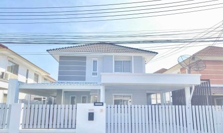 ขายบ้าน - ขายบ้านเดี่ยว 2 ชั้น 3 ห้องนอน รีโนเวทใหม่ ตะเคียนเตี้ย